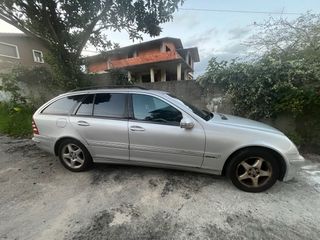 Mercedes-Benz Classe C (206) 2001