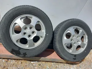 Llantas Mitsubishi Montero IO 16