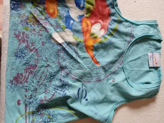 Camiseta sin mangas PortAventura y terra mítica
