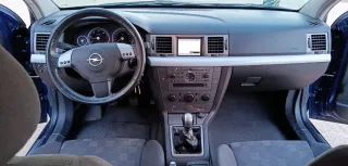 Opel Vectra 2004