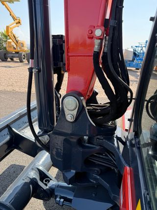 excavadora Kubota U55 2017