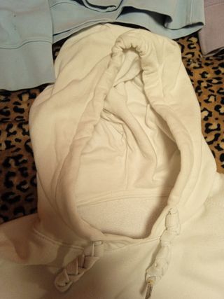 Lote 4 sudaderas Nike y otras