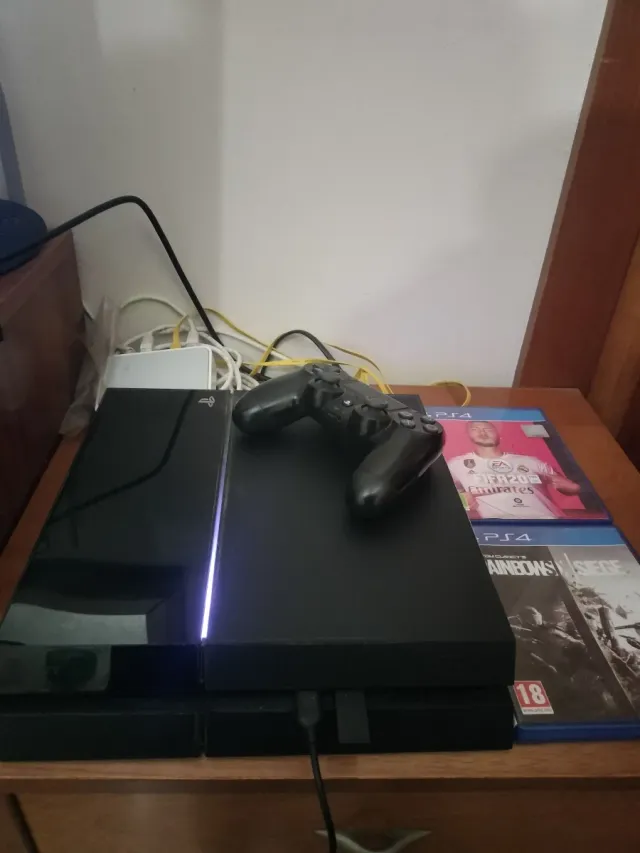 PS4(500gb) (PlayStation 4) Negra