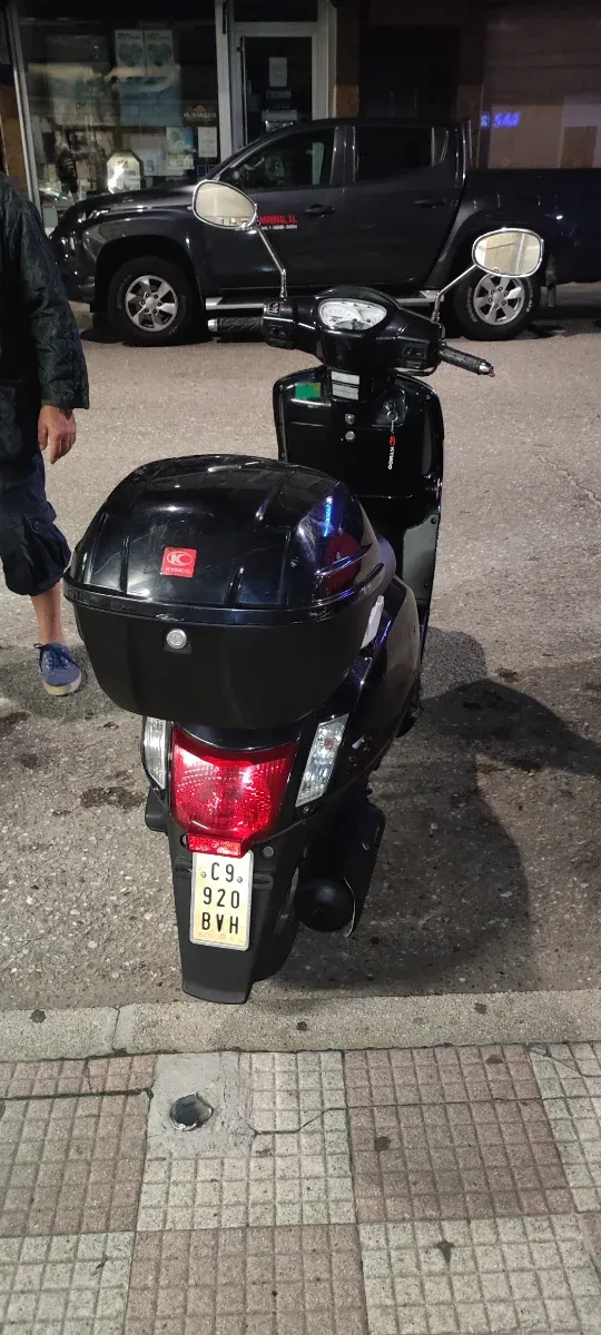Kymco Like 50.