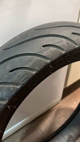 Neumático 140/70-17
Neumatico Michelin Pilot Stree