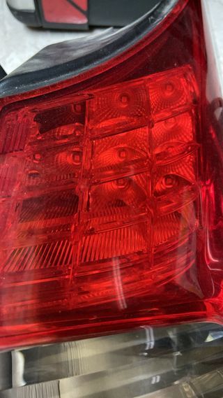 Pilotos traseros coche