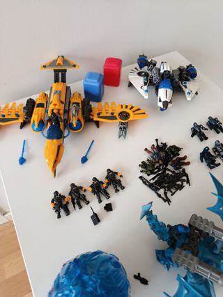 Lote Mega Bloks: Dragón, Naves y Figuras