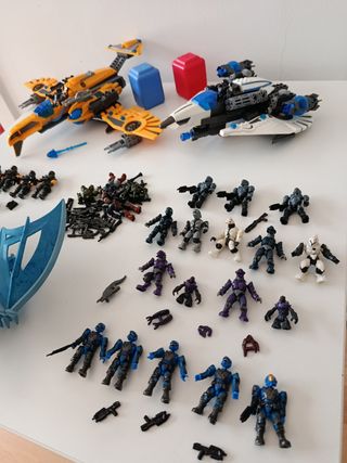 Lote Mega Bloks: Dragón, Naves y Figuras