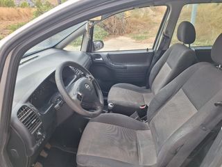 Opel Zafira 2005