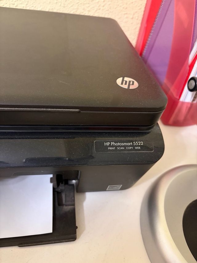 Stampante multifunzione a colori HP