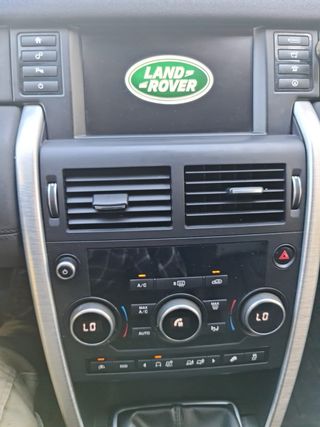 Land Rover Discovery Sport 2015