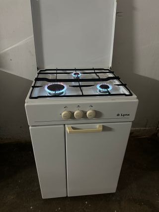 Cocina de gas butano Lynx blanca
