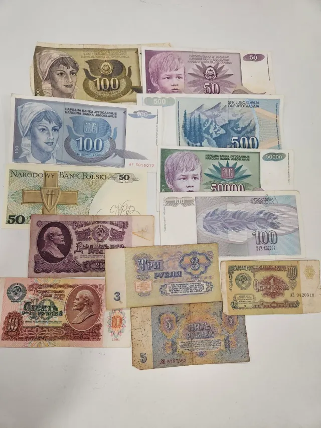 Lote 14 Billetes Europa Comunista