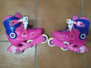 Patines infantiles rosas.
