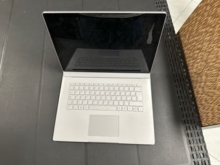 Microsoft Surface Book 3 15” non funzionante