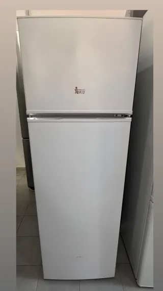 NEVERA DE DOS PUERTAS MARCA TEKA 