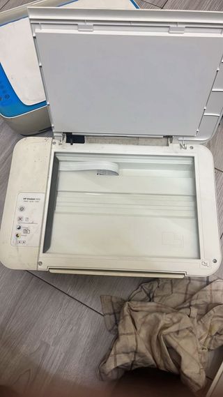 Impresora HP Azul y Blanca