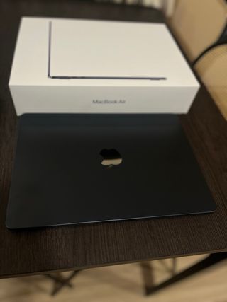 MacBook Air M4 2025 Space Gray