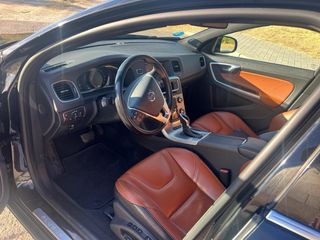 Volvo V60 2014