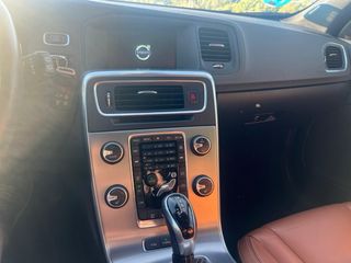 Volvo V60 2014