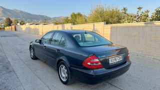 Mercedes-Benz Clase E 2004