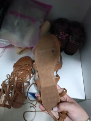 Sandalias romanas piel marrón talla 37