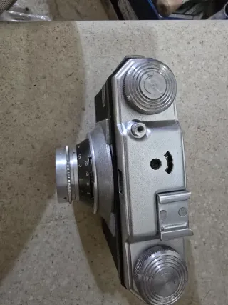 Cámara de fotos Montana Anastigmat