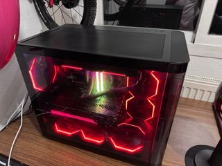 se vende ordenador gaming potente. Ryzen 5 9600X 