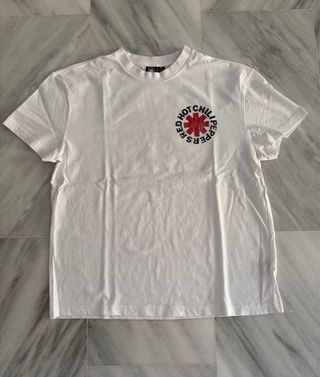 Bañador Billabong Red Hot Chili Peppers y camiseta