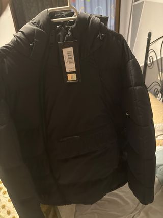 Abrigo acolchado Hoodrich negro