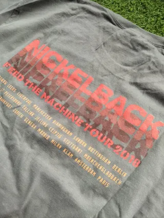 Camiseta XL Nickelback Feed the Machine Tour 2018