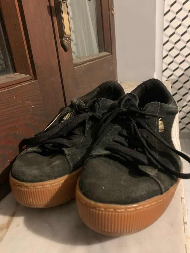 Sneakers Puma nere e bianche