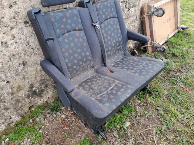 Asiento Doble Furgoneta con Reposacabezas