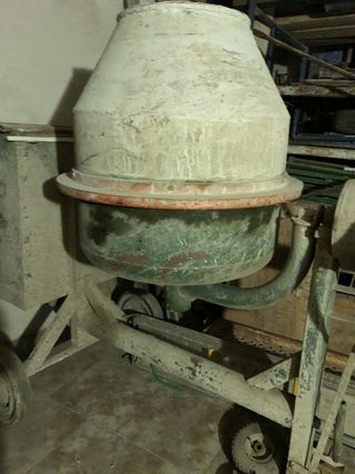 Hormigonera 500L Seminueva