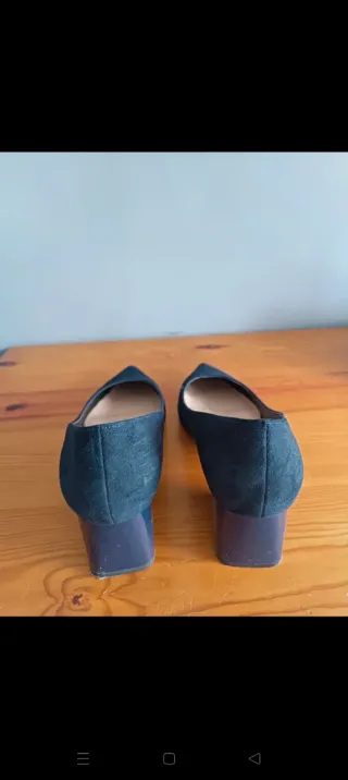 Zapatos de salón Zara azul marino