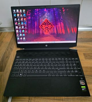 Ordenador portátil HP GAMING PARA JUGAR 16RAM 