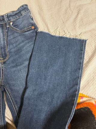 Pantalón vaquero azul oscuro