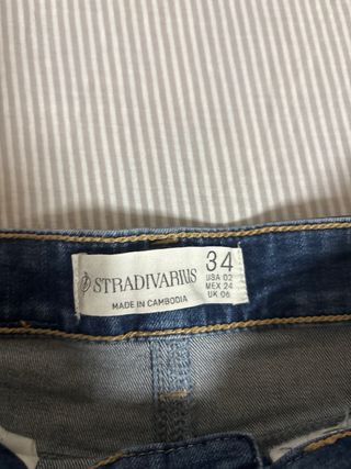 Pantalón vaquero azul oscuro