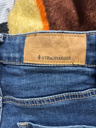 Pantalón vaquero azul oscuro