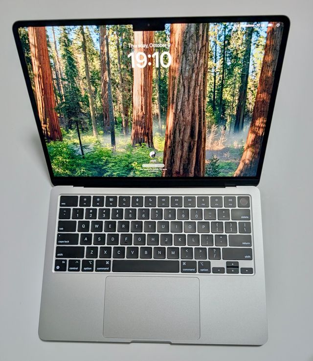 Apple Macbook Air 13" M3 512GB 16GB Sùper Precio