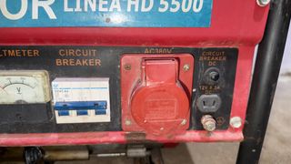 Generador Eléctrico 380V y 220V  LINEA HD 5500
