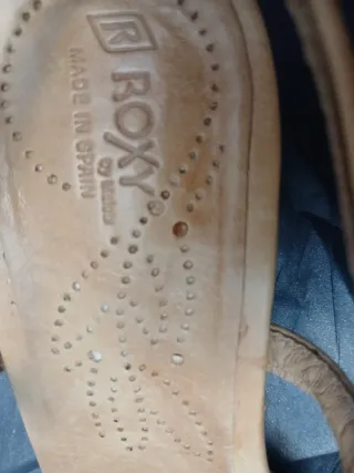 Zapatos de piel Roxy beige