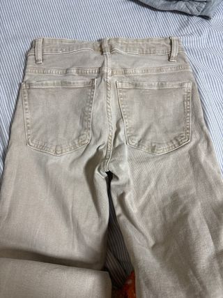 Pantalón vaquero beige MNG Talla 34