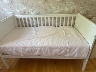 Cuna bebé blanca convertible en camita
