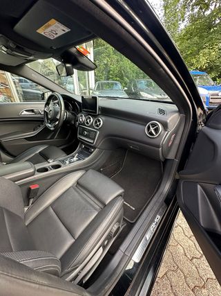 Mercedes-Benz A45 AMG 381cv
