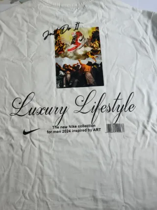 Camiseta Nike Blanca .