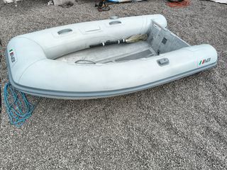 Semirrígida AB seminueva. Modelo "UL 8" Hipalón