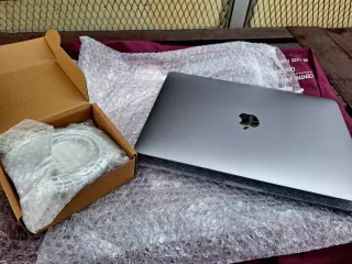 MacBook Pro Retina 2019 impecable