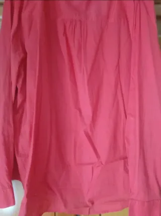 Camisa roja mujer T44