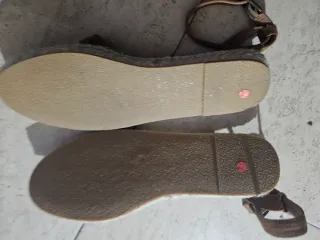 Sandalias planas sin estrenar